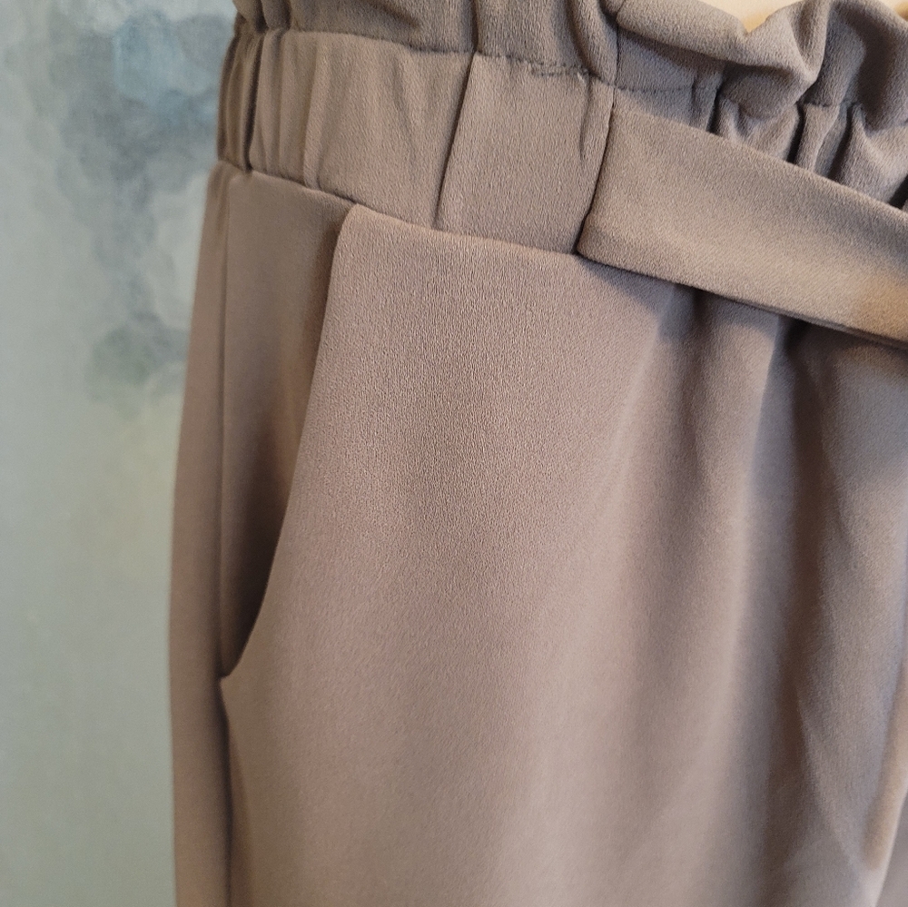 XL Pants - Picture 4 of 4